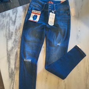 Women’s blue denim “push up” jeans